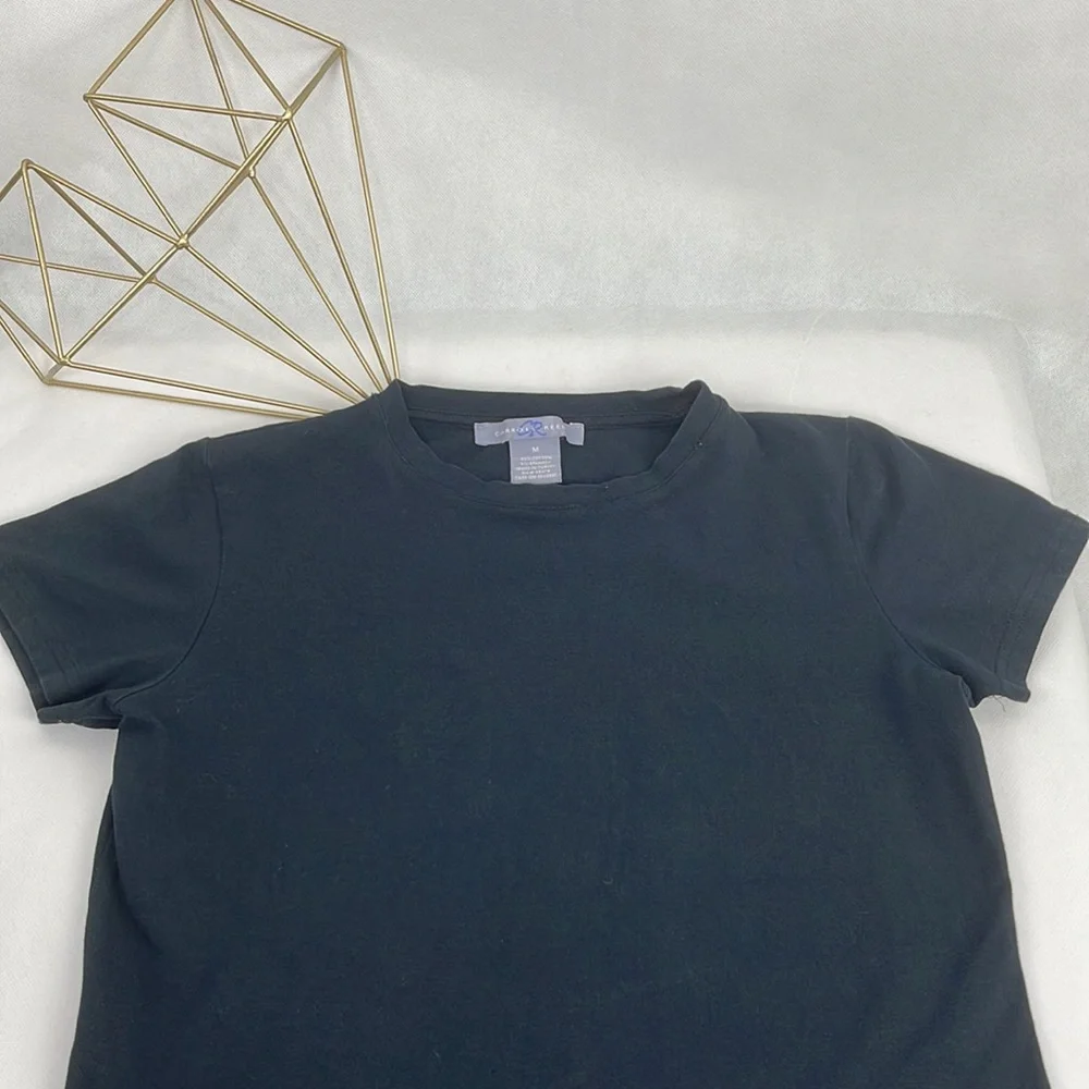 Basic Black Top - Picture 2 of 3